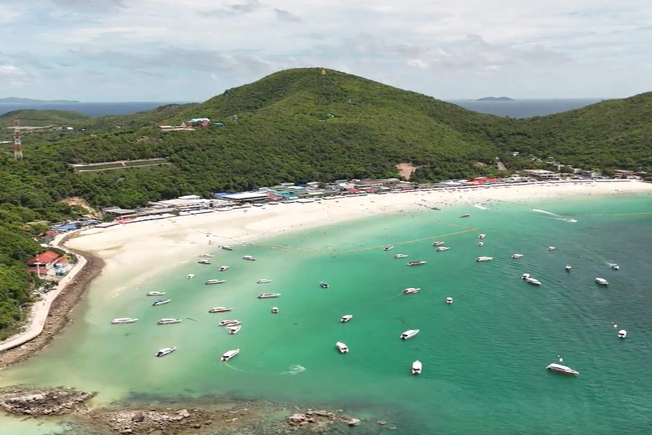 White sand beach at Coral Island, Pattaya