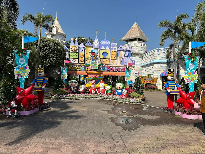 Fairy-tale castle and gardens in the themed zones at Dream World Bangkok