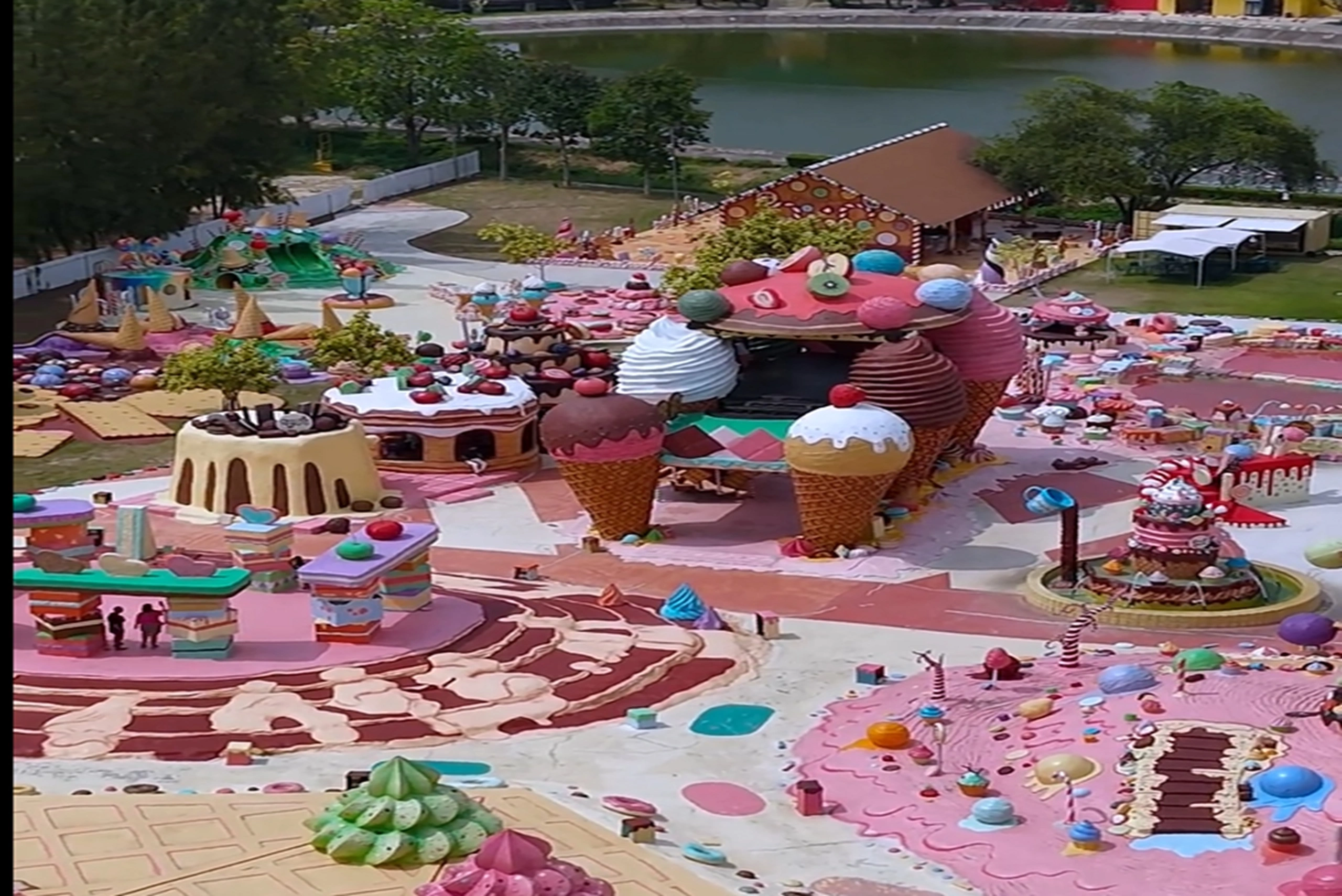 Great Grand Sweet ice cream zone