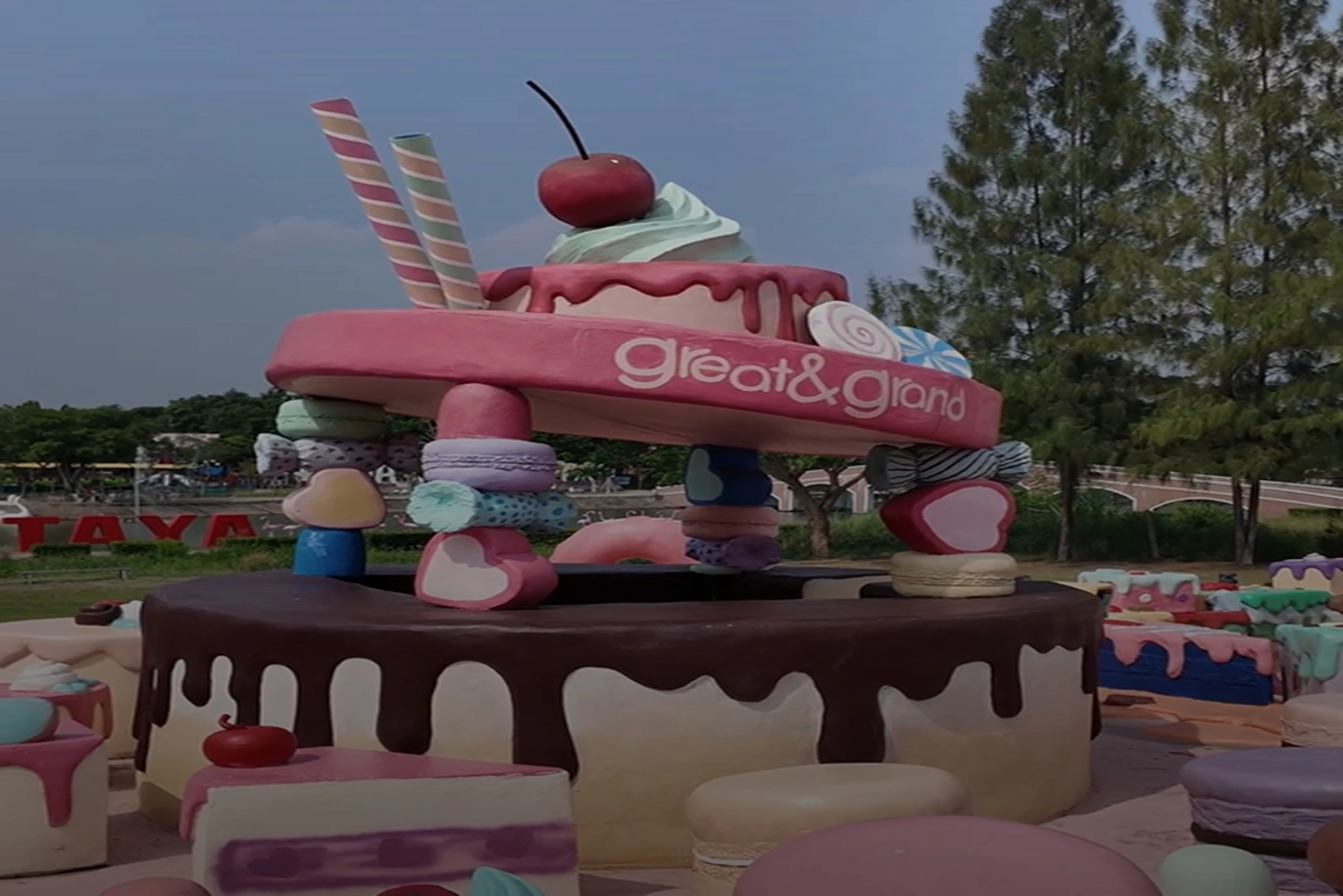 Great Grand Sweet photo zone
