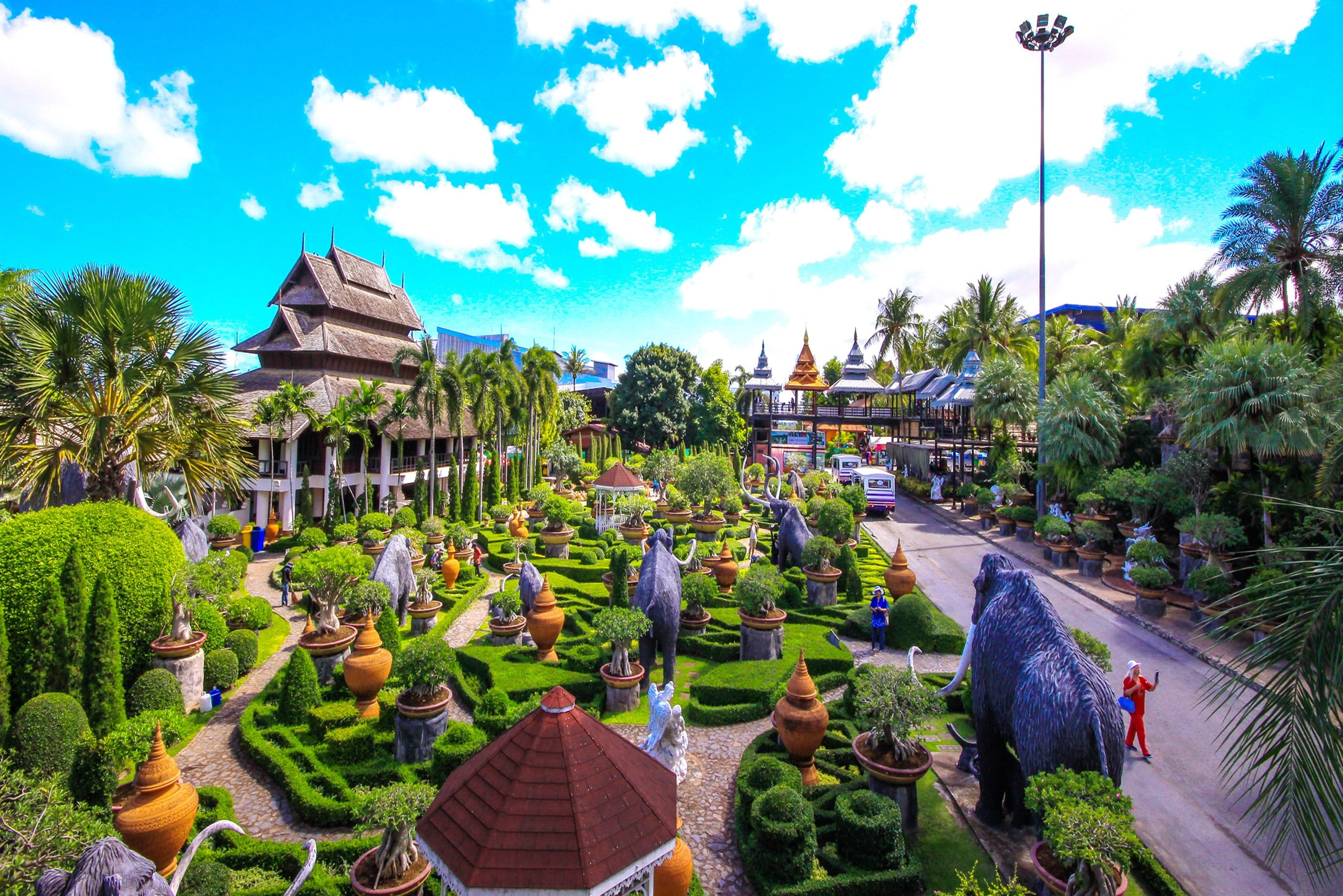 Nong Nooch French Garden landscape