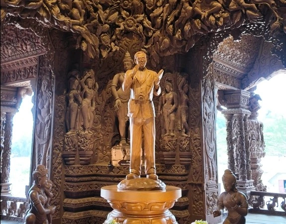 Sanctuary of Truth all-wood facade